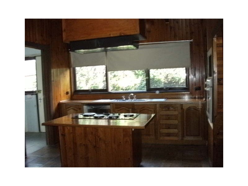 13 Janden Close, Knoxfield VIC 3180