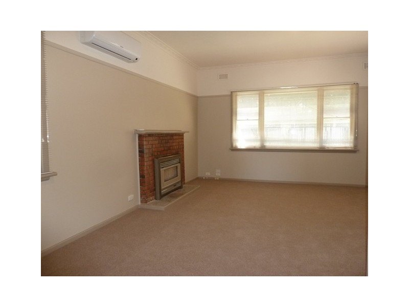 6 Farmer Street, Ashwood VIC 3147