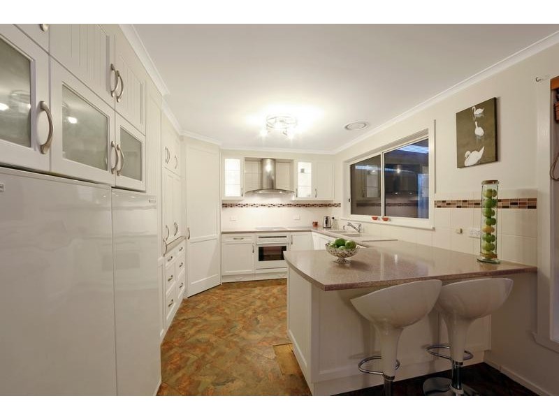 6 Beccie Court, Ferntree Gully VIC 3156