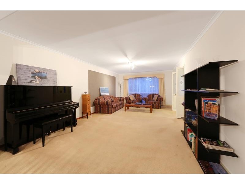 6 Beccie Court, Ferntree Gully VIC 3156