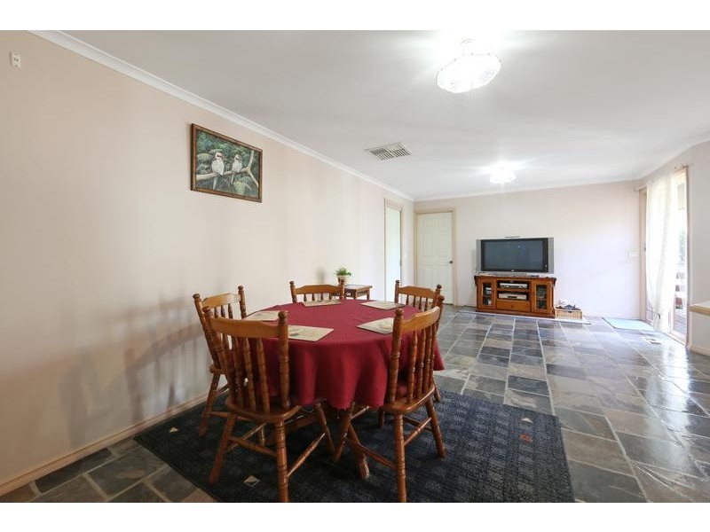 17 Leah Court, Rowville VIC 3178