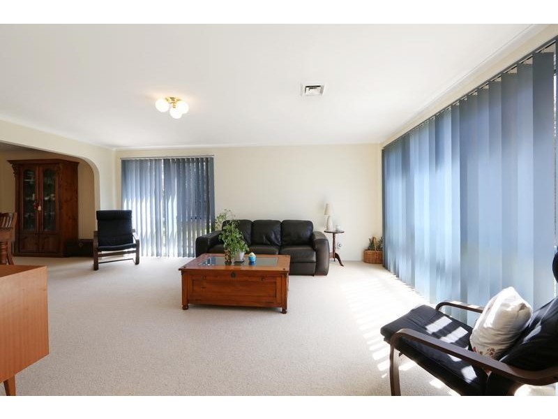 11 Chelmsford Court, Ferntree Gully VIC 3156