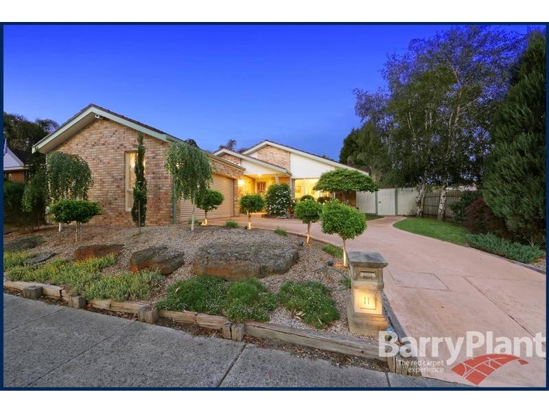 11 Palmerston Road, Lysterfield VIC 3156