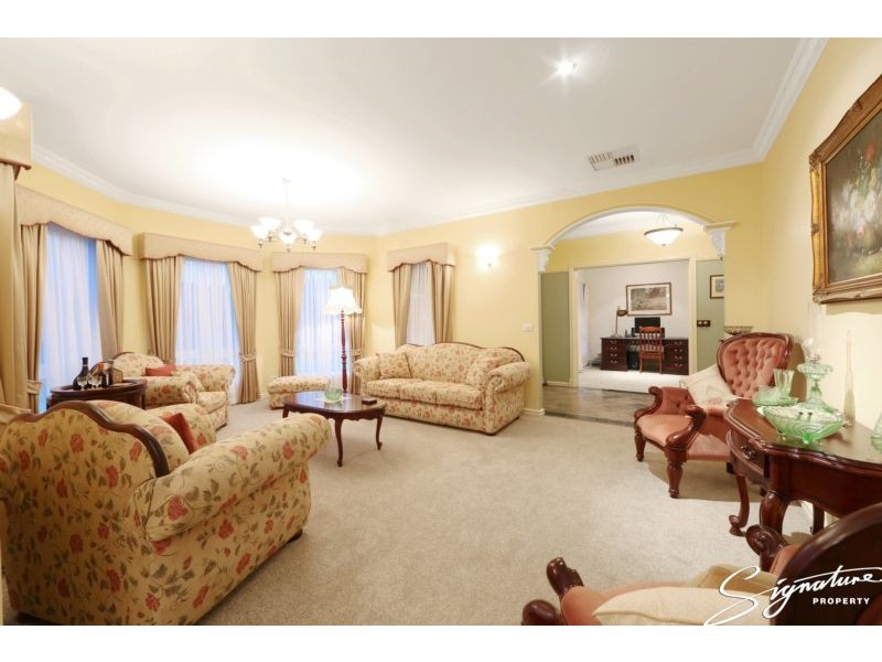 5 Counithan Place, Lysterfield VIC 3156