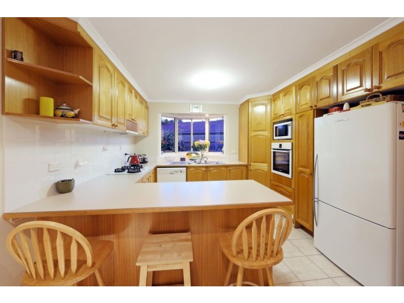 12 Moama Place, Rowville VIC 3178