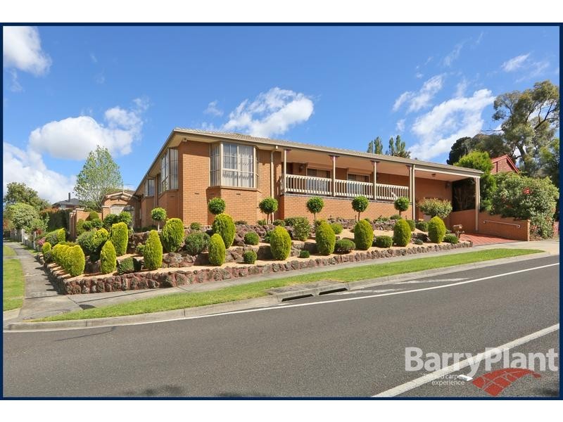 9 Hutchins Avenue, Endeavour Hills VIC 3802