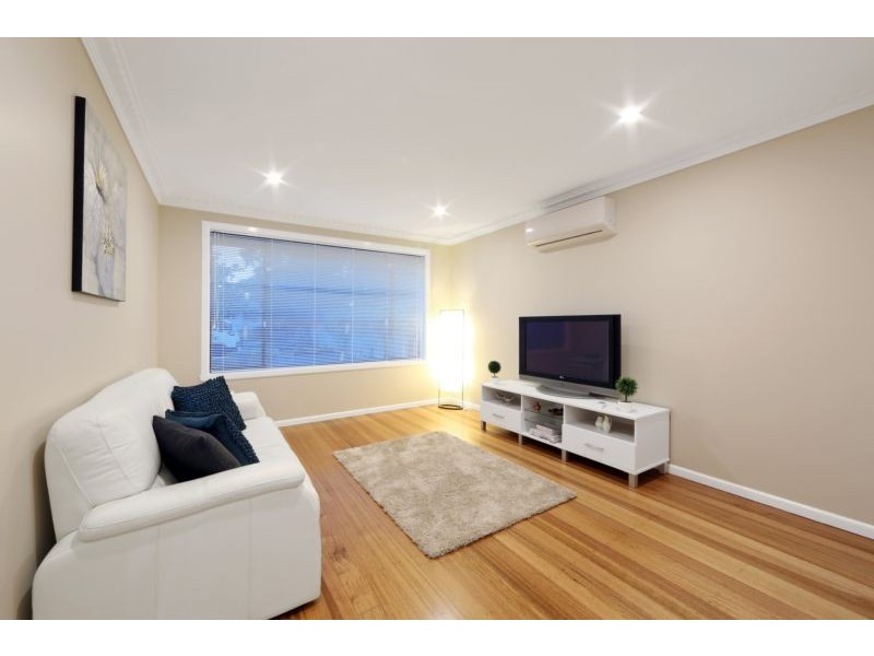 2/8 Damar Avenue, Boronia VIC 3155