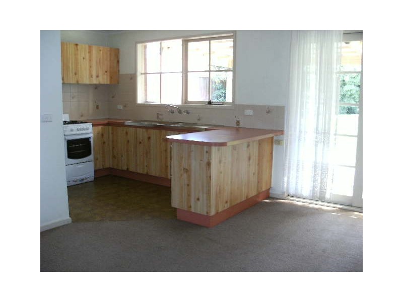 4 Keiwa, Rowville VIC 3178