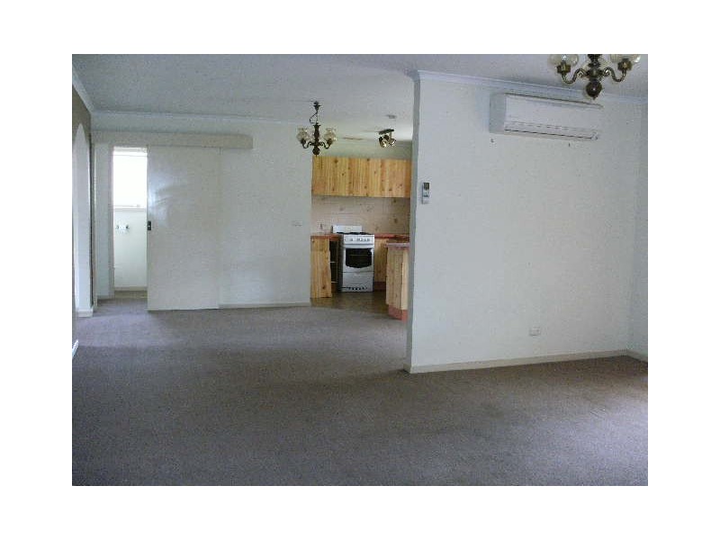 4 Keiwa, Rowville VIC 3178