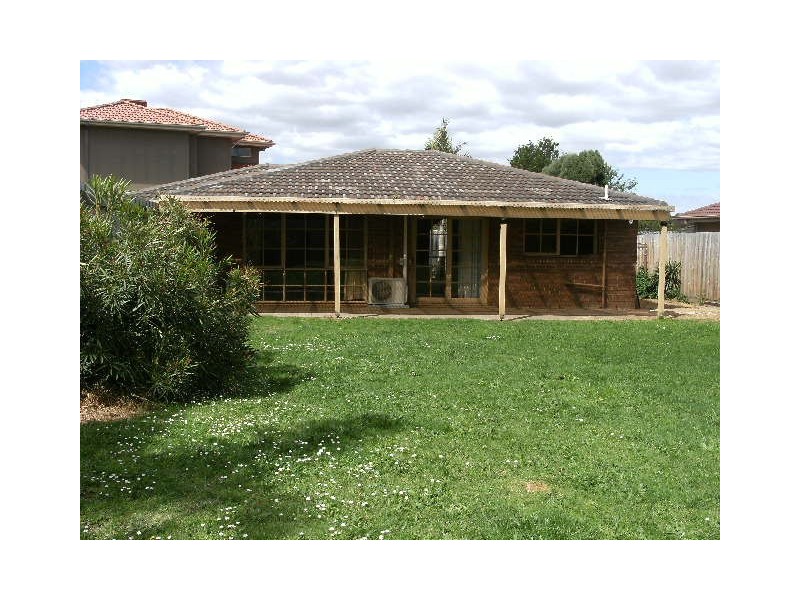 4 Keiwa, Rowville VIC 3178