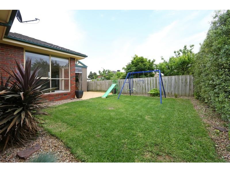 2 Pennycross Court, Rowville VIC 3178