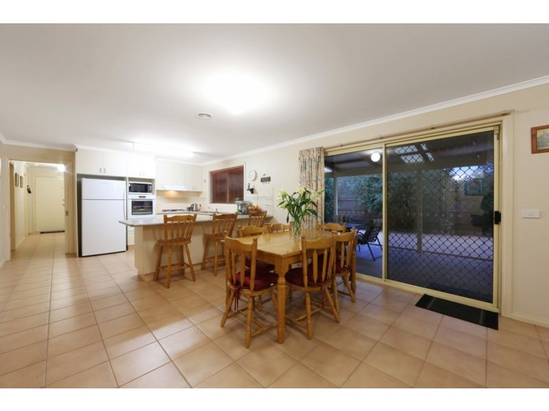 7 Bensam Close, Rowville VIC 3178
