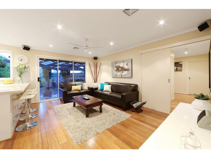 11 Trevena Close, Rowville VIC 3178