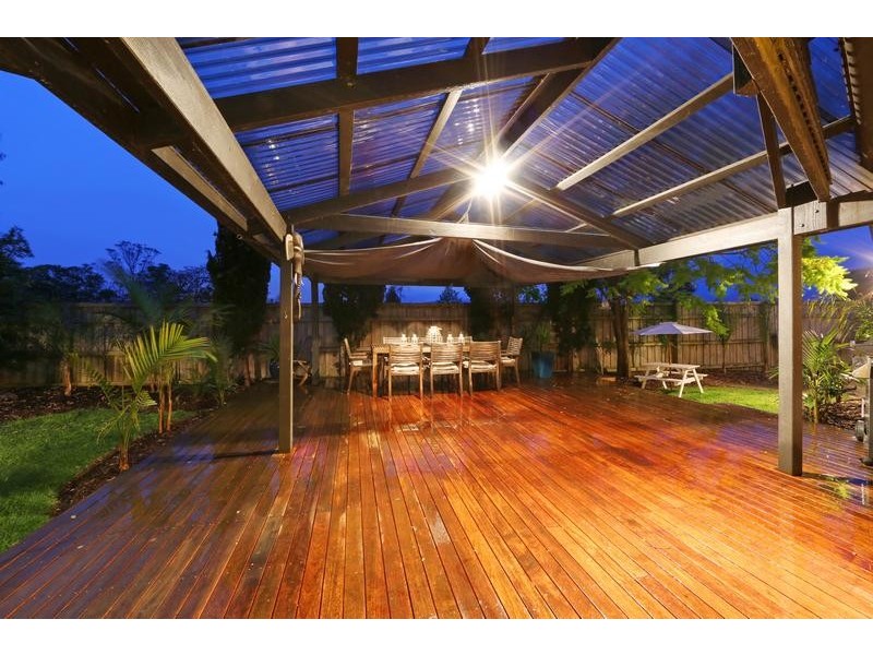 11 Trevena Close, Rowville VIC 3178