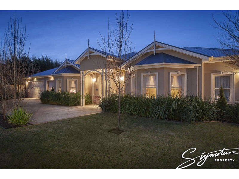 57 Grange Drive, Lysterfield VIC 3156