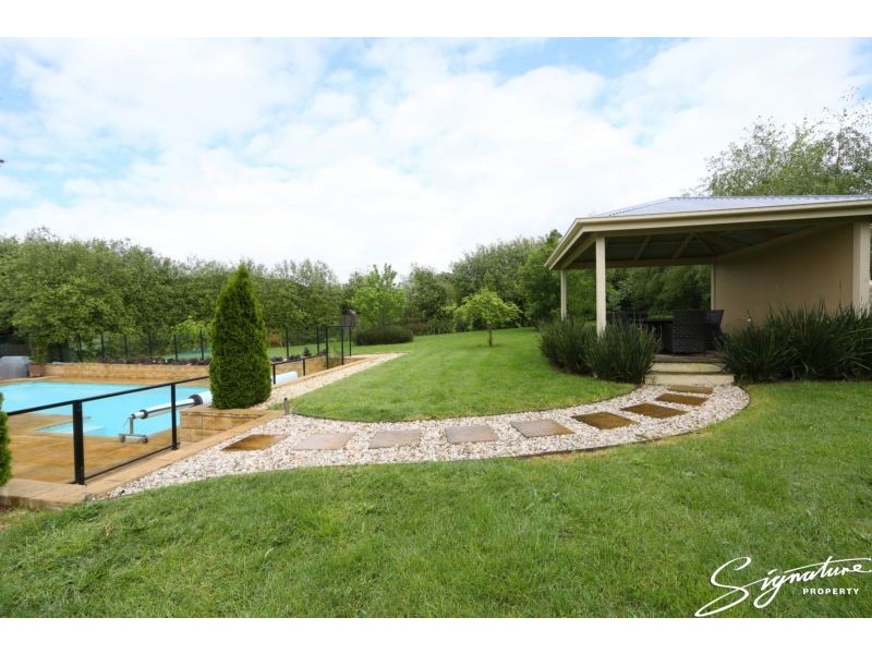 57 Grange Drive, Lysterfield VIC 3156