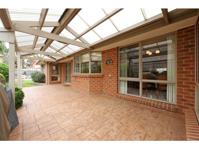 8 Emerson Place, Rowville VIC 3178