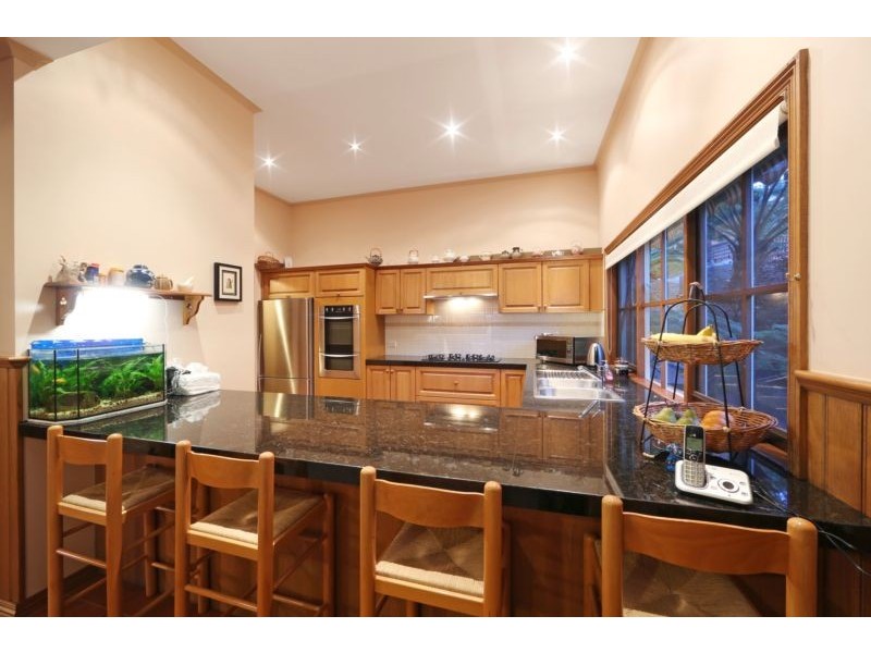 53 Candlebark Quadrant, Rowville VIC 3178