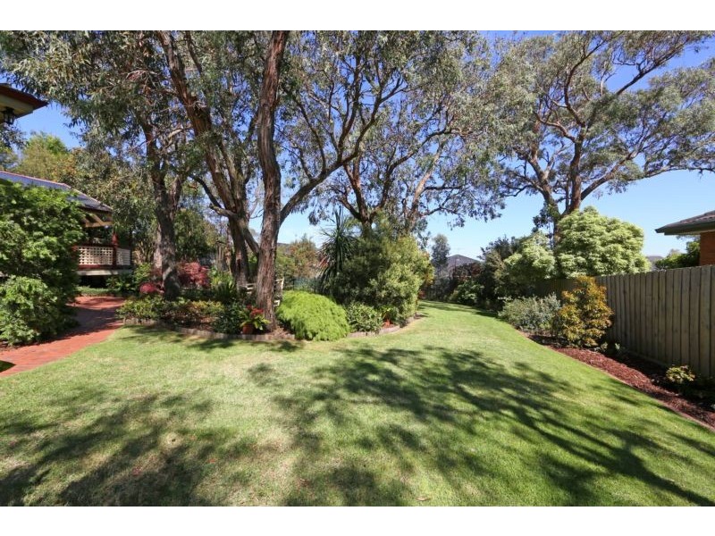 53 Candlebark Quadrant, Rowville VIC 3178