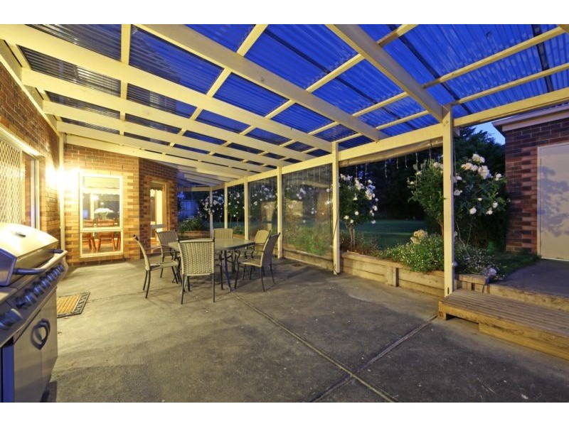 39 Windsor Drive, Lysterfield VIC 3156