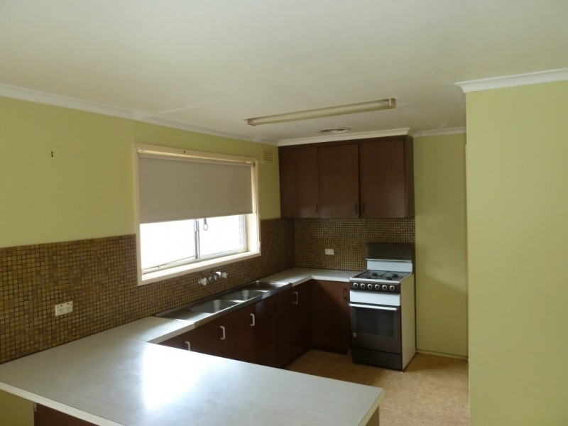 25 Arbroath Road, Wantirna South VIC 3152