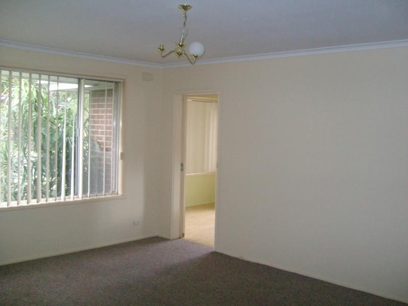 25 Abroath Road, Wantirna South VIC 3152
