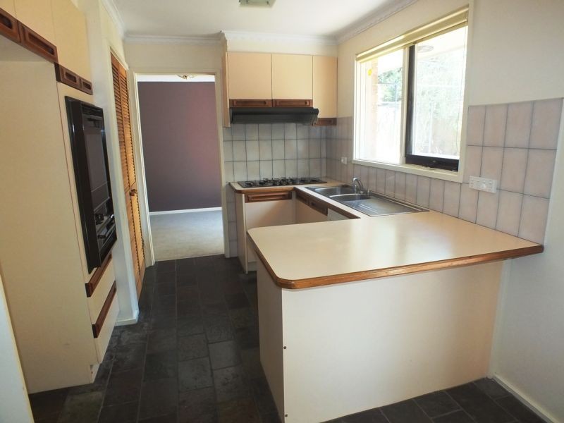 14 Shady Grove, Rowville VIC 3178