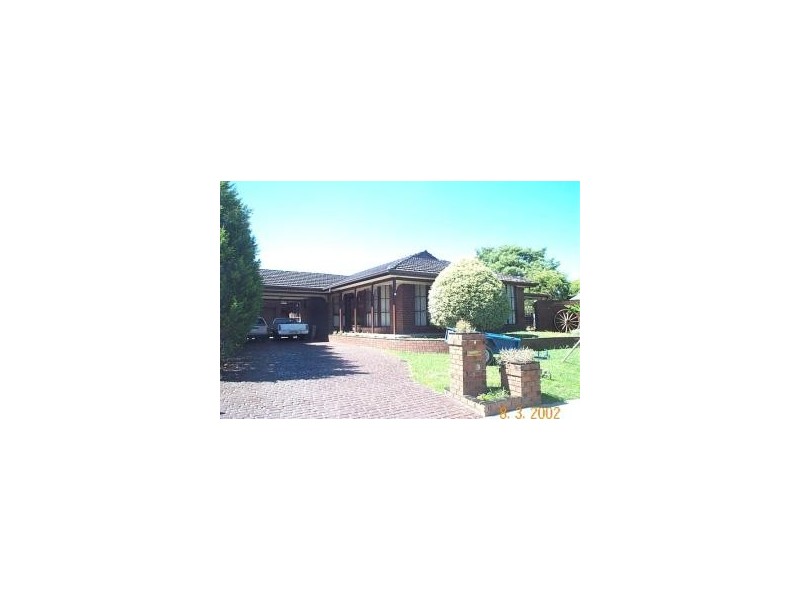 4 Wattle Close, Rowville VIC 3178