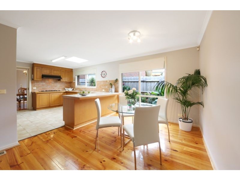 7 Mantung Crescent, Rowville VIC 3178