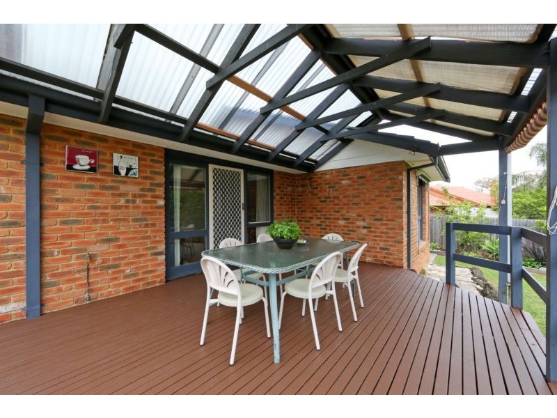 7 Mantung Crescent, Rowville VIC 3178