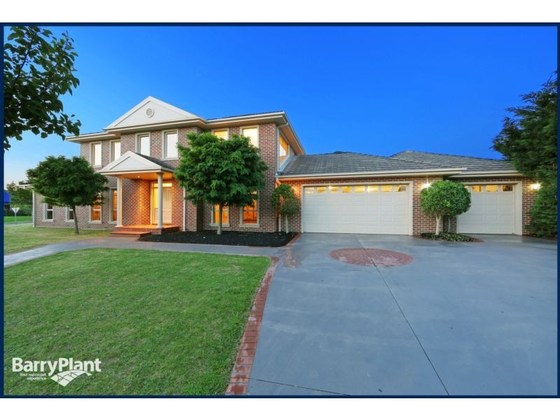 8 Grange Drive, Lysterfield VIC 3156