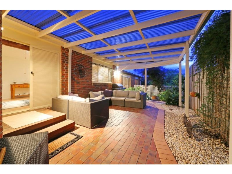 5 Legend Close, Rowville VIC 3178