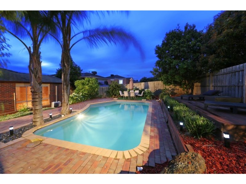 5 Legend Close, Rowville VIC 3178