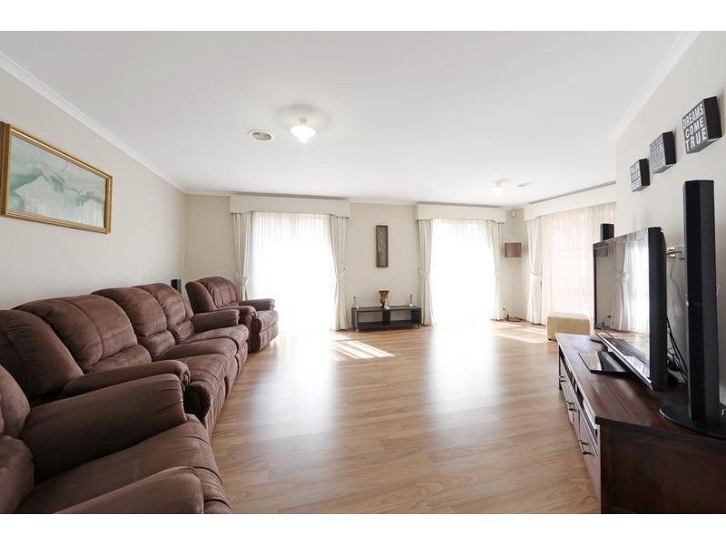 4 Hollygreen Close, Rowville VIC 3178