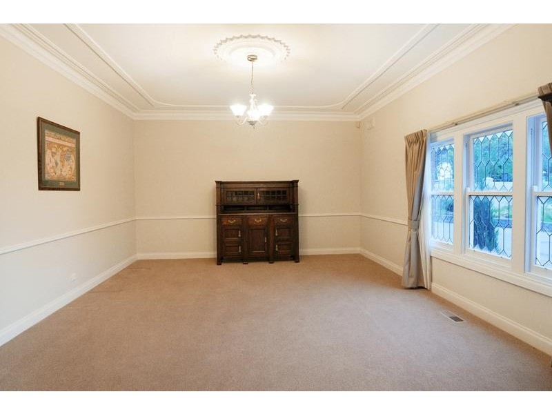 326 Hallam North Road, Lysterfield South VIC 3156