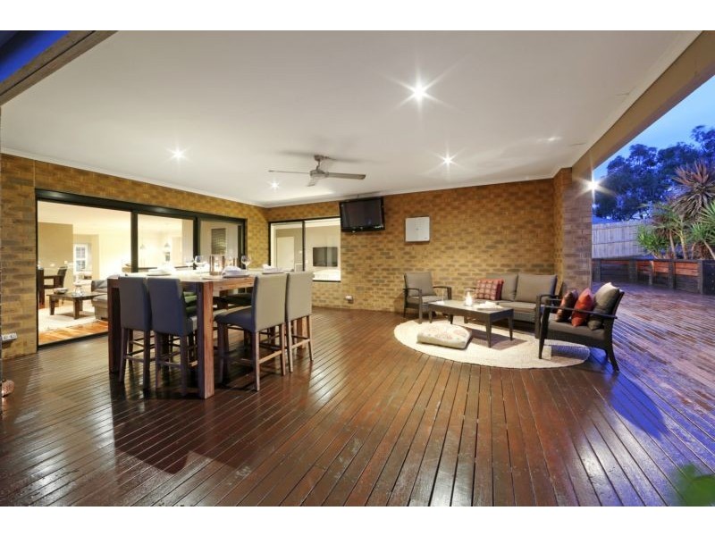 3 Straughan Close, Lysterfield VIC 3156