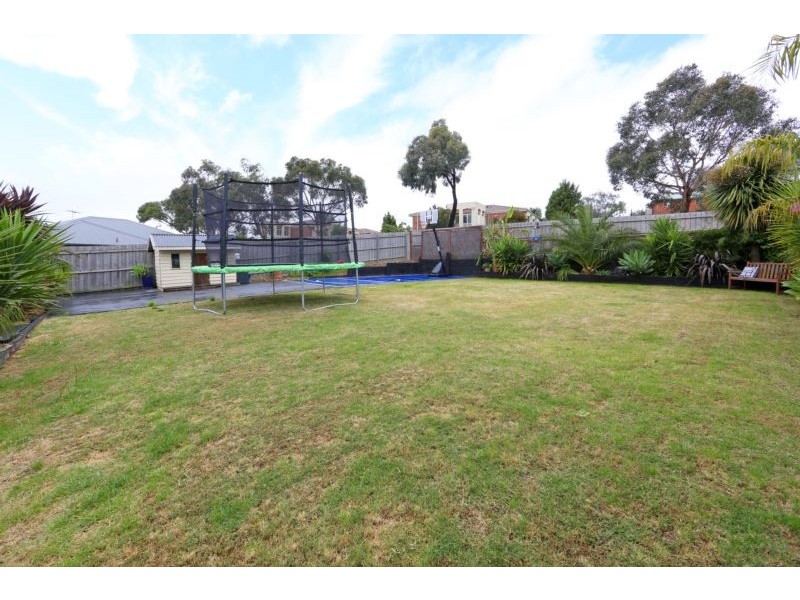 3 Straughan Close, Lysterfield VIC 3156