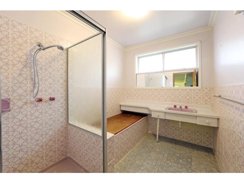 12 Nathan Street, Ferntree Gully VIC 3156