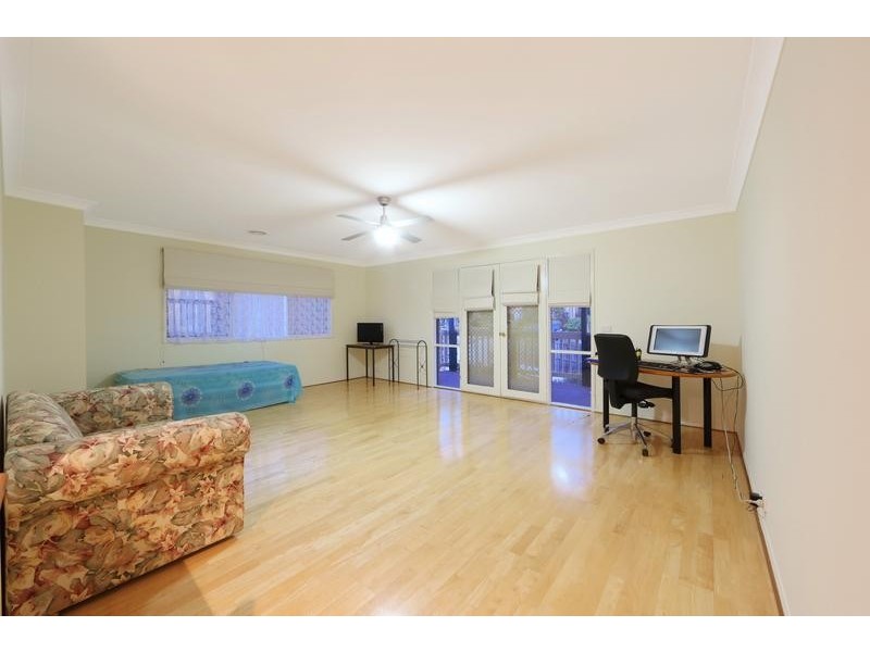 5 Anniversary Place, Rowville VIC 3178