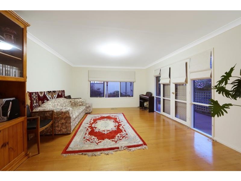 5 Anniversary Place, Rowville VIC 3178