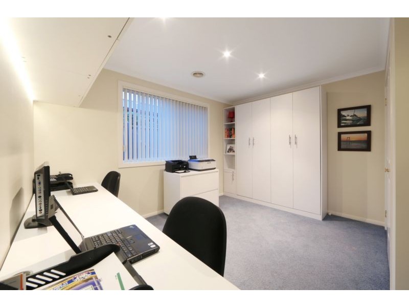 27 Ellendale Street, Rowville VIC 3178