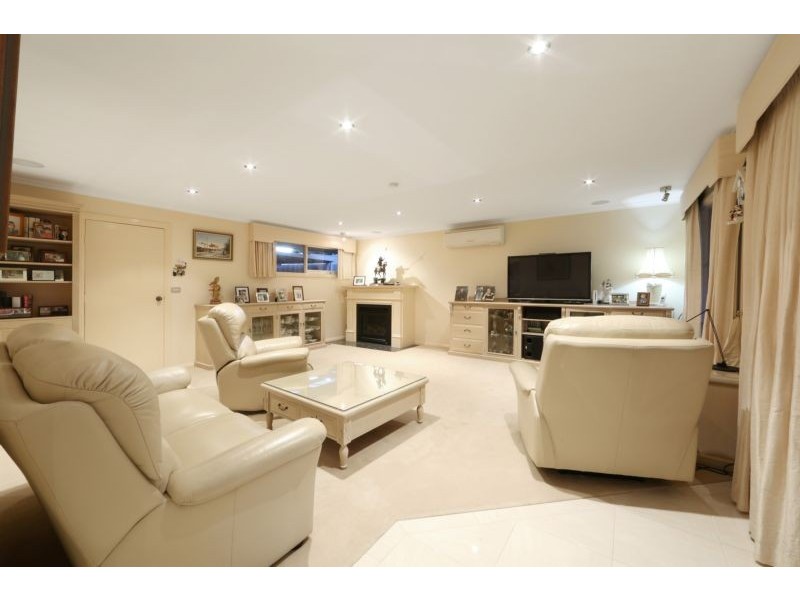 4 Kellaway Court, Wantirna VIC 3152