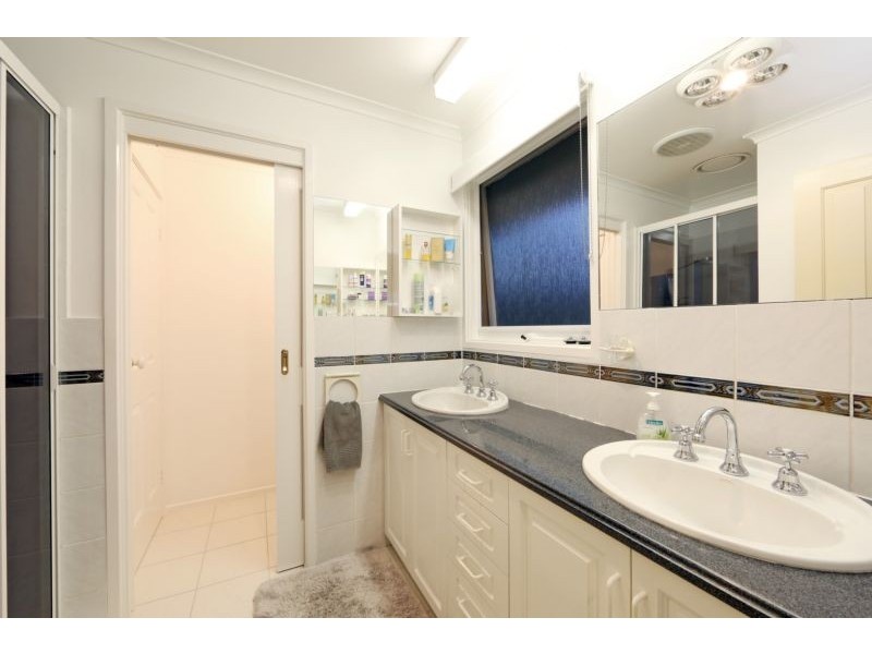 4 Kellaway Court, Wantirna VIC 3152