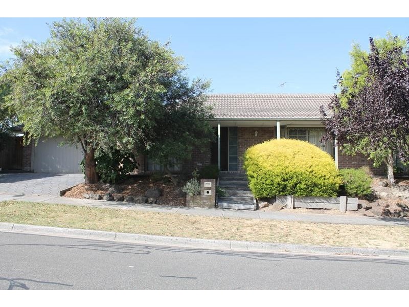1 Laanecorrie Drive, Lysterfield VIC 3156