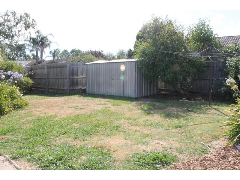 1 Laanecorrie Drive, Lysterfield VIC 3156