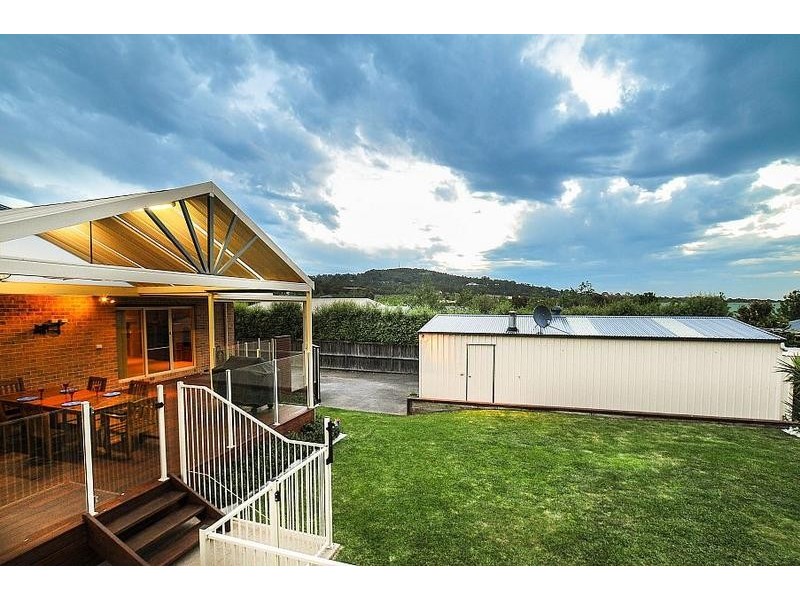 9 Gleeson Avenue, Lysterfield VIC 3156