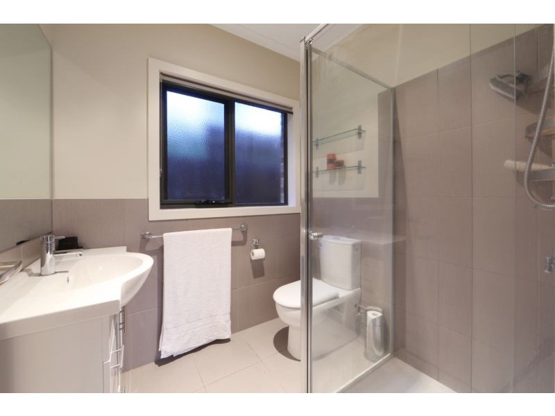 4/10 Valetta Crescent, Knoxfield VIC 3180