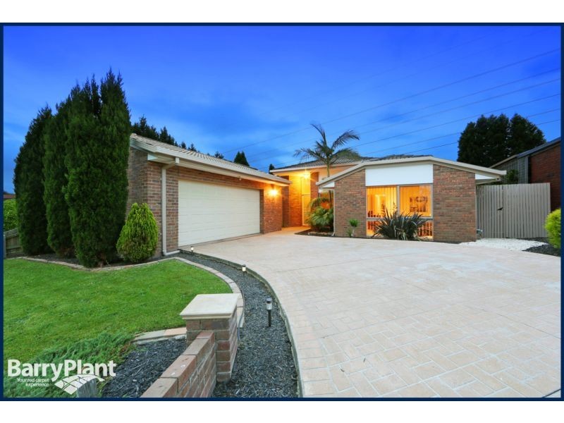 43 Clondara Drive, Rowville VIC 3178