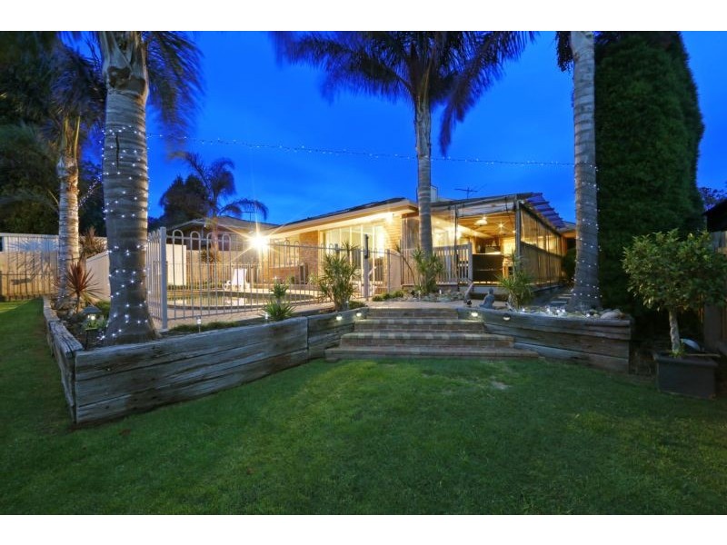 43 Clondara Drive, Rowville VIC 3178