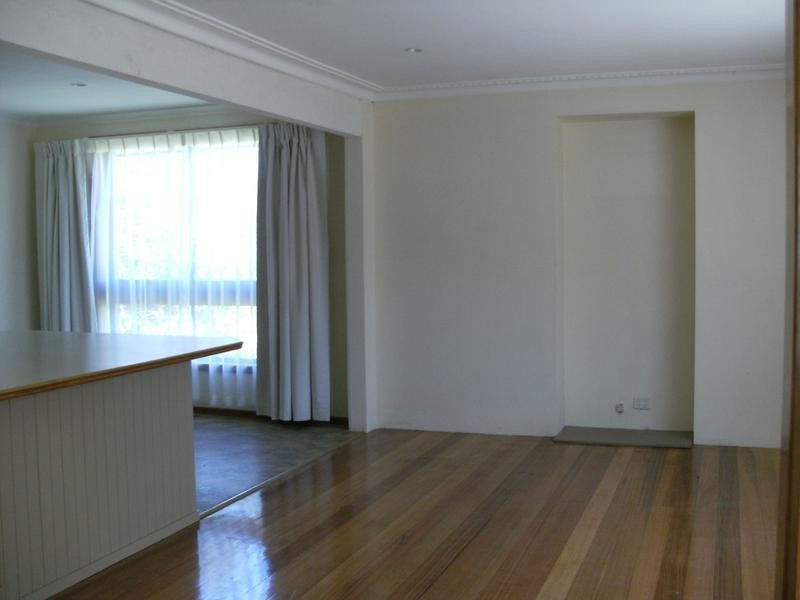 18 Carrara Rd, Rowville VIC 3178